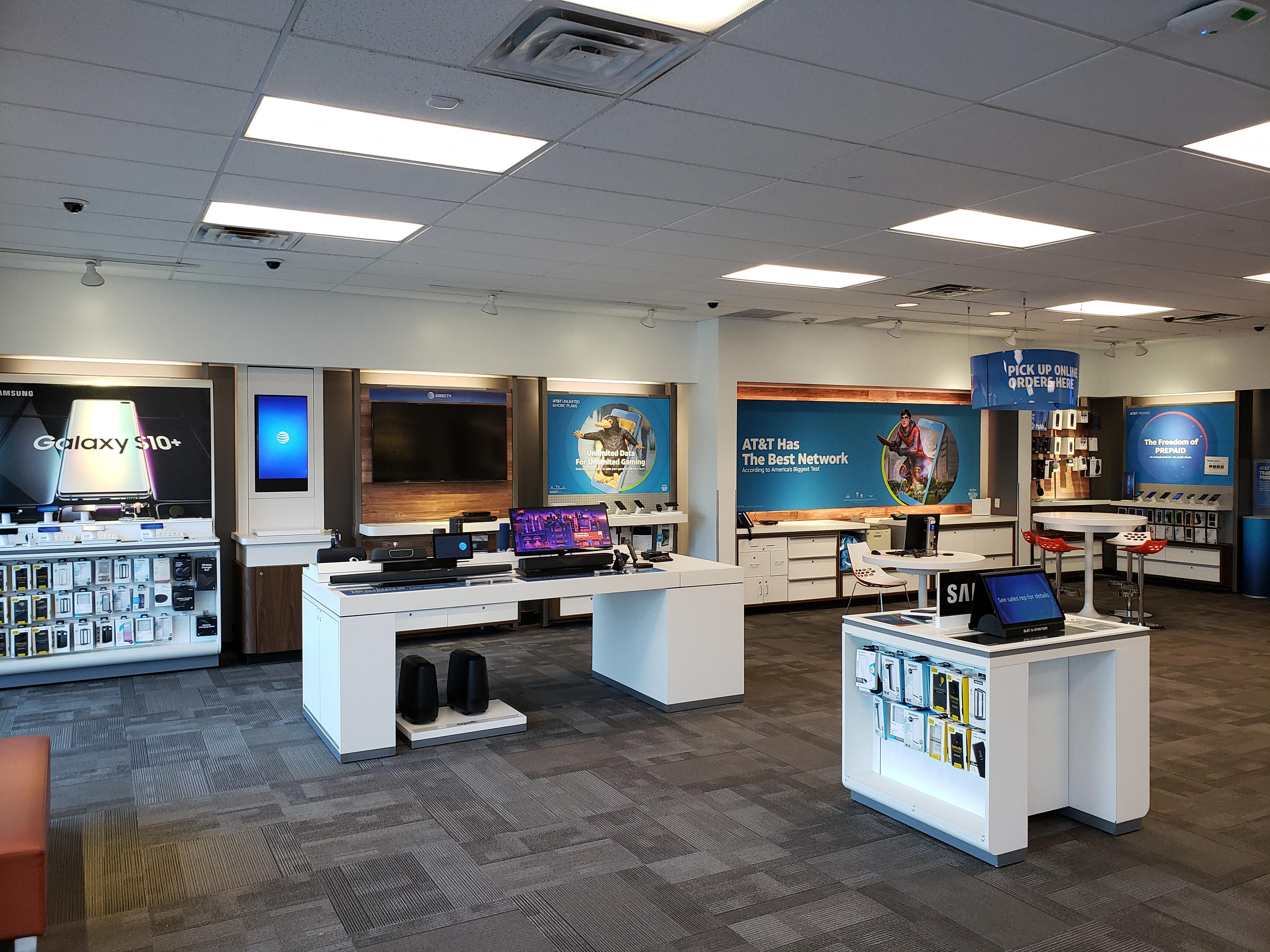 AT&T Store Photo