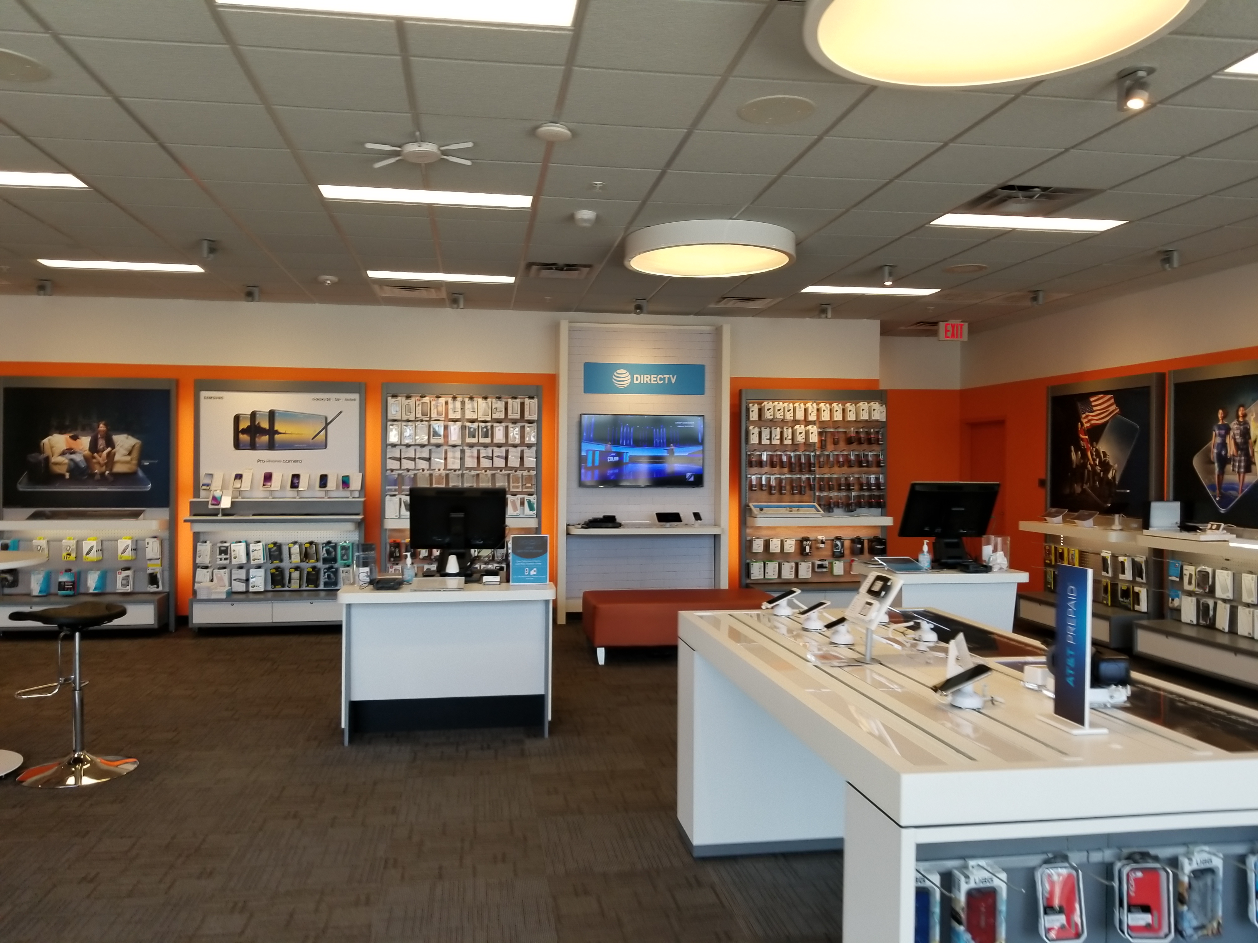 AT&T Store Photo