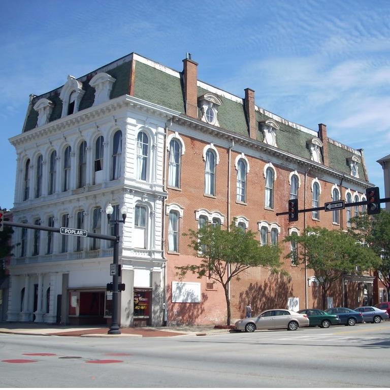 Ralph Bauer Attorney at Law Logo