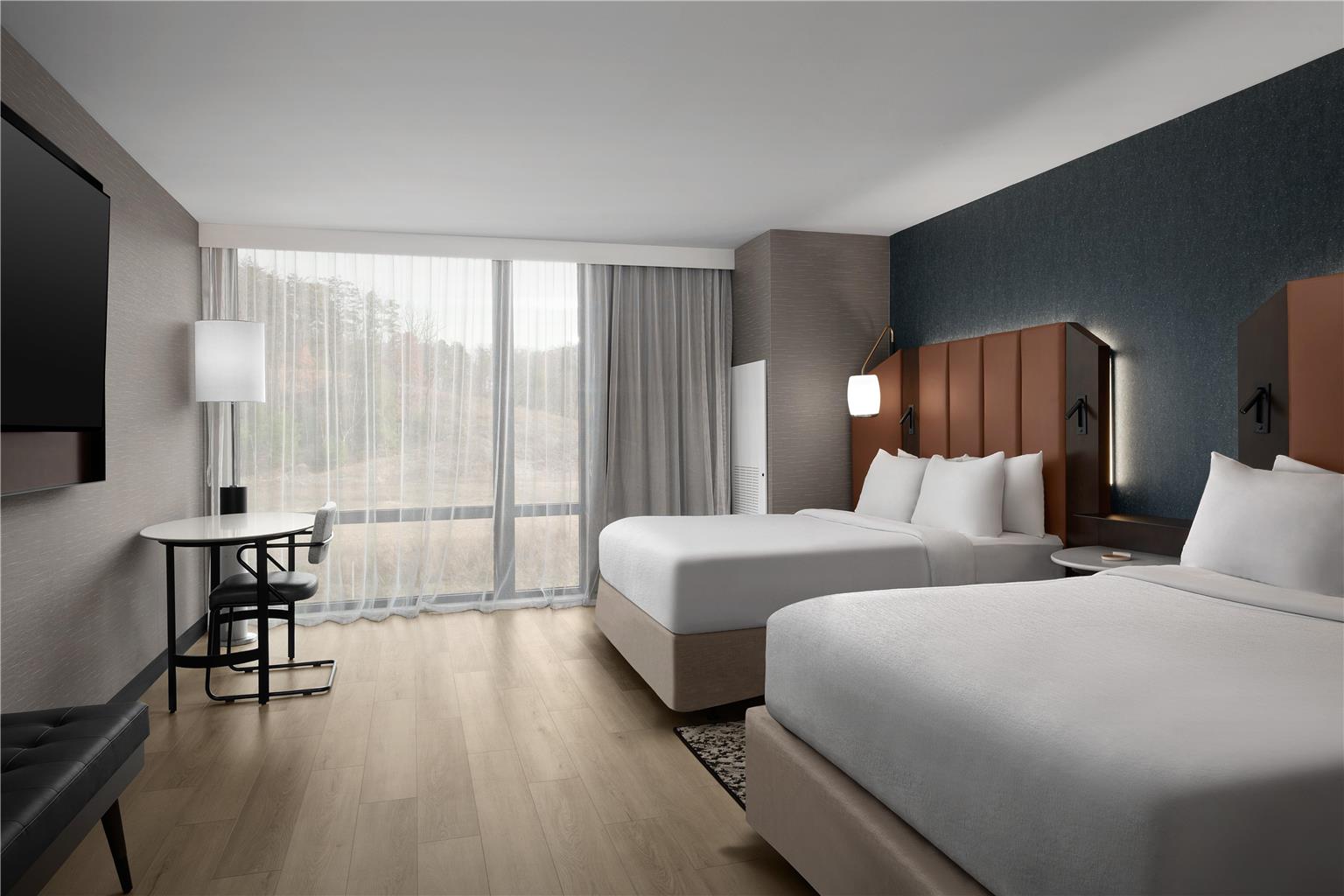 Tempo by Hilton Pigeon Forge Image