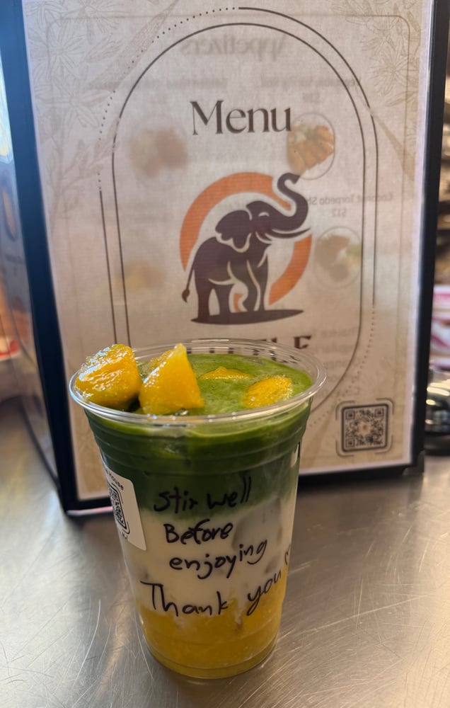 Mango Matcha Latte 🥭