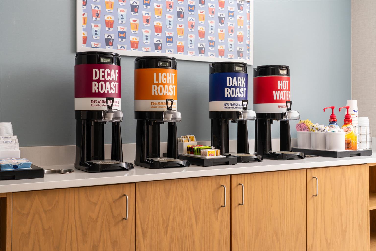 Hampton Inn Neptune/Wall Image