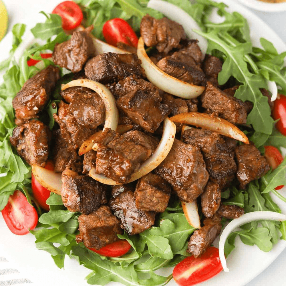 S2. Shaky Beef Over White Rice (Com Bo LLac)