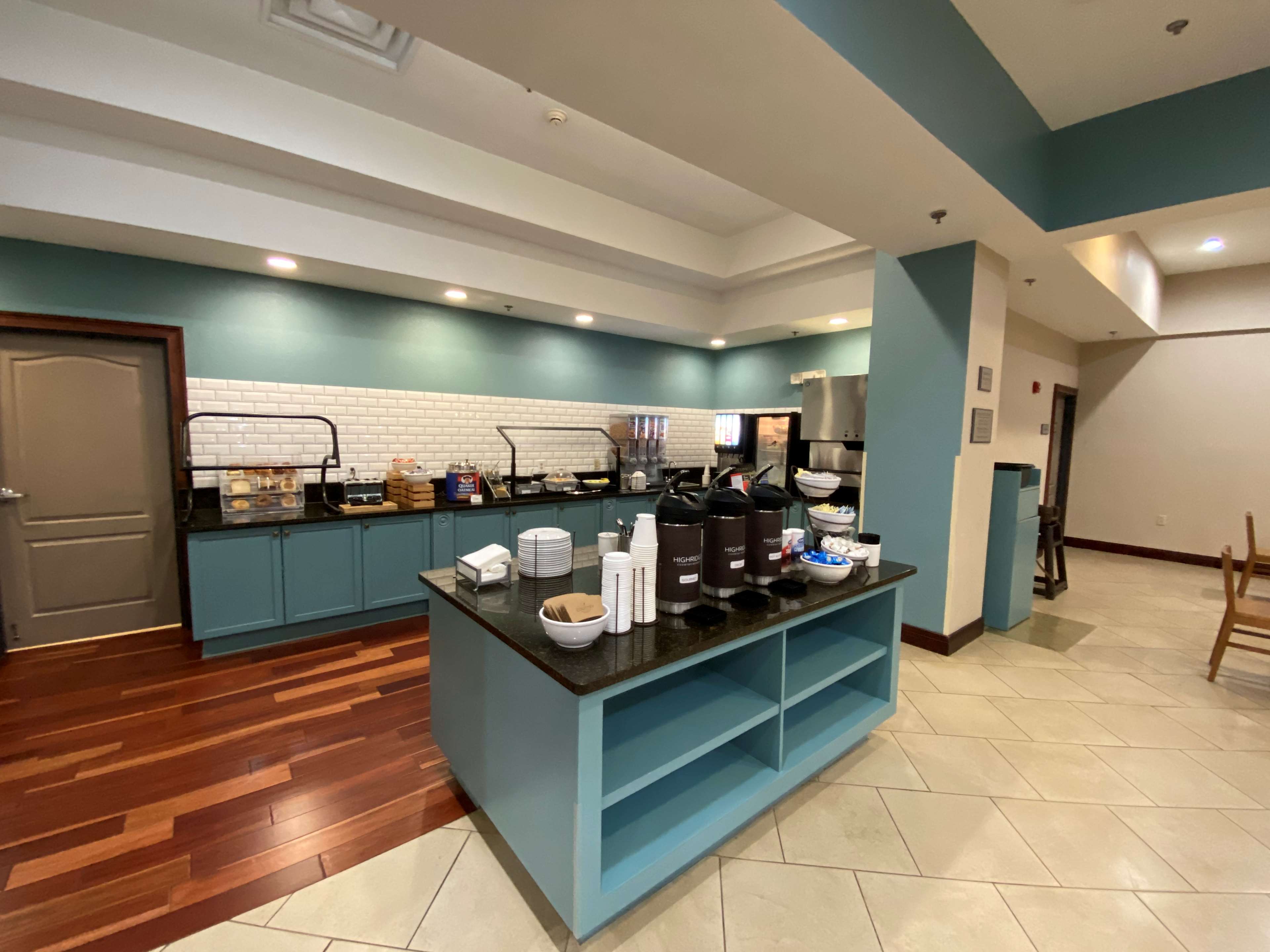 Country Inn & Suites by Radisson, Athens, GA Photo