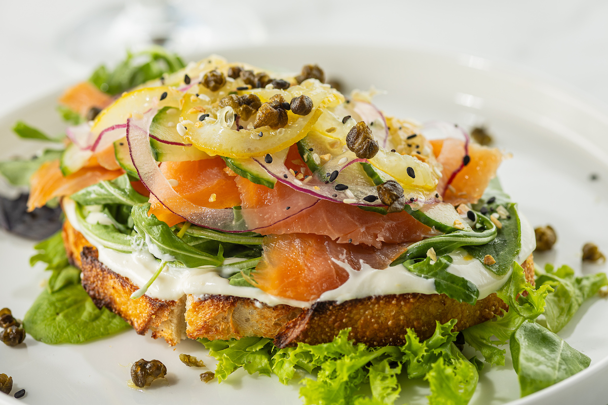 SMOKED SALMON TOAST