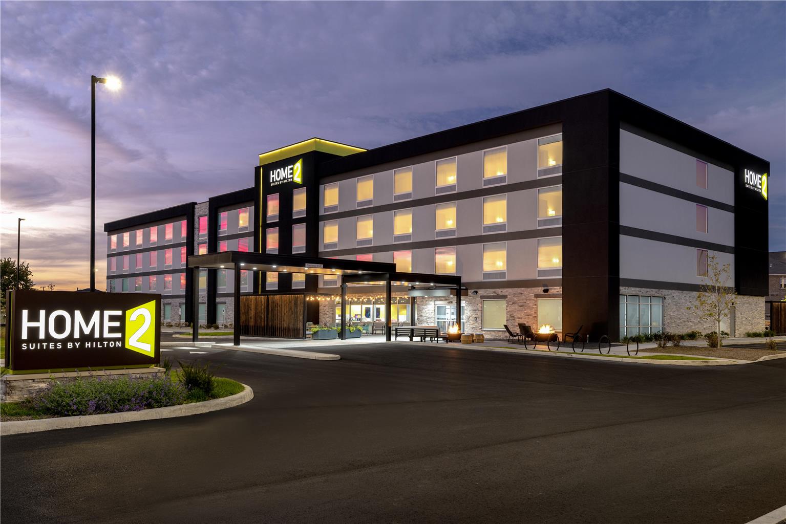 Home2 Suites by Hilton Muncie Image