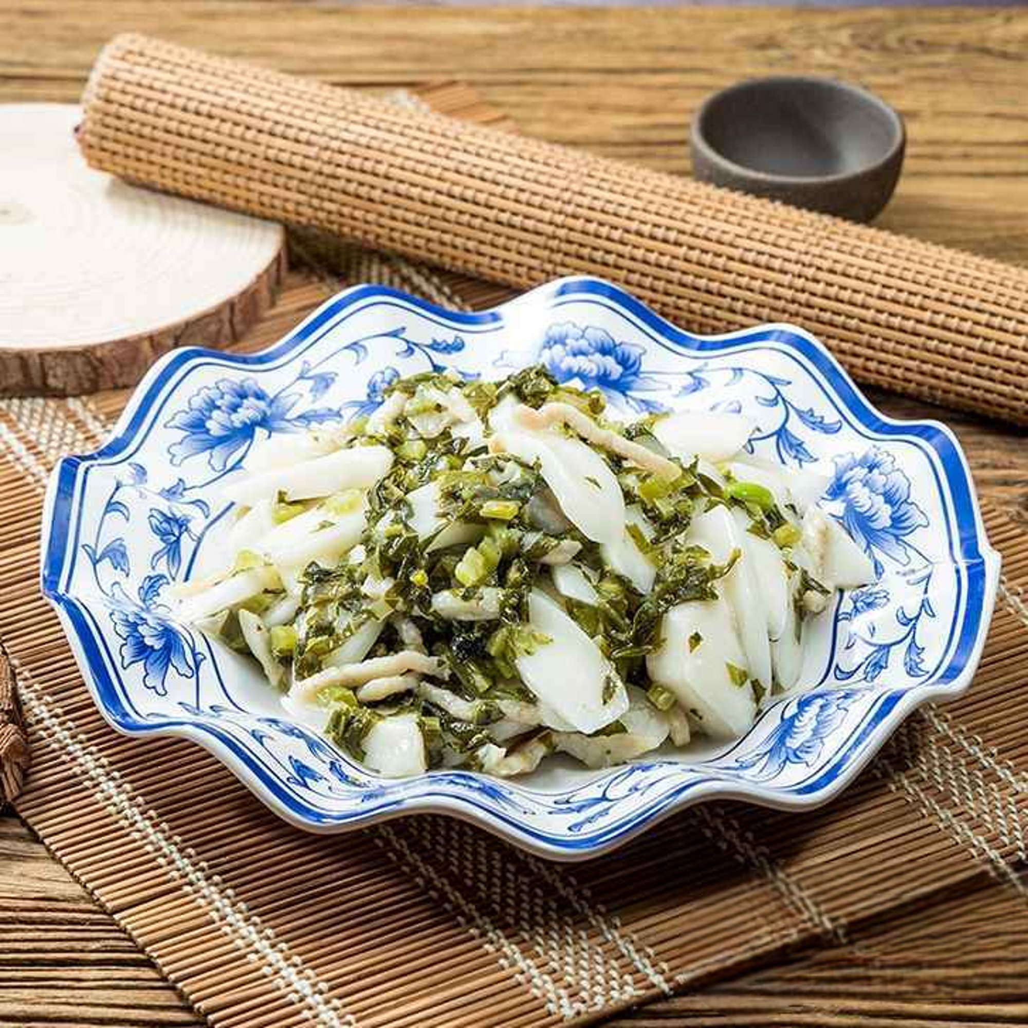 ND12. 雪菜肉絲炒年糕/Stir Fried Rice Cake w. Shredded Pork