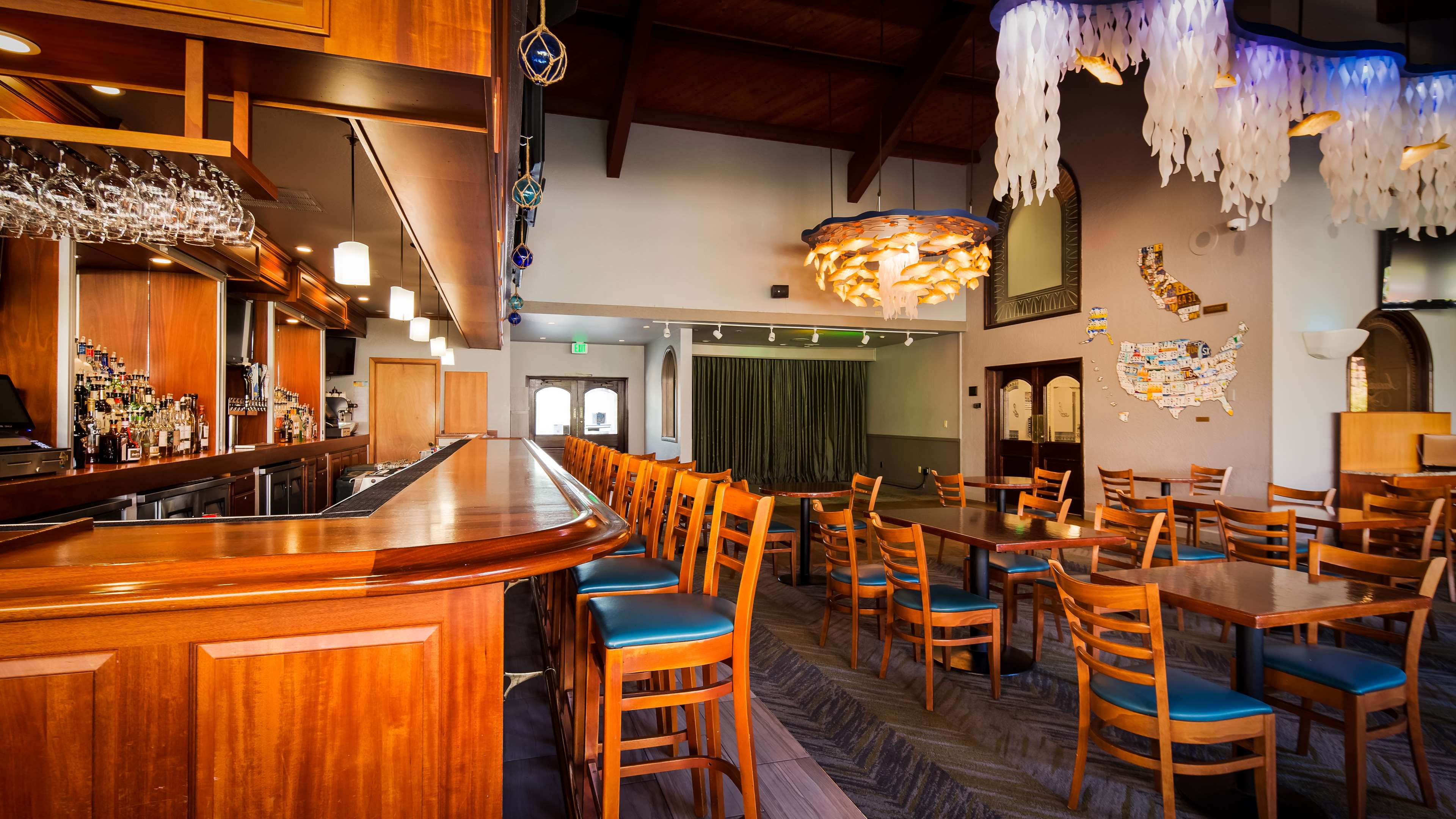 Best Western Seacliff Inn Photo