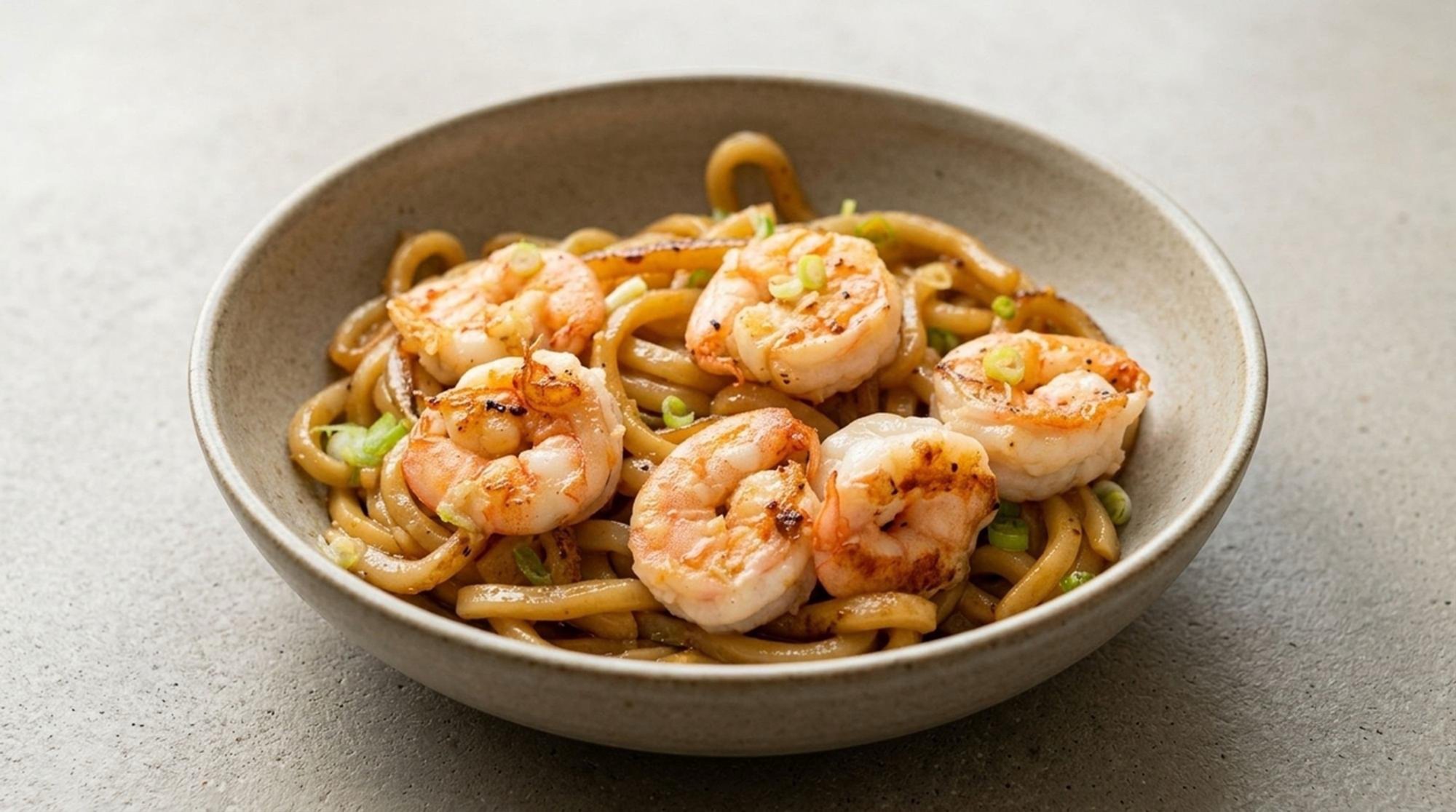 Garlic Butter Shrimp (6 pcs) & Udon