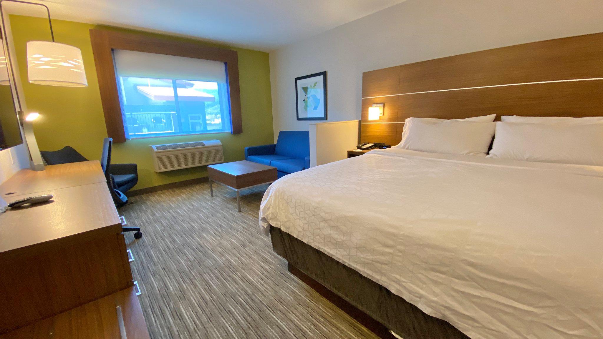 Holiday Inn Express & Suites Park City Photo