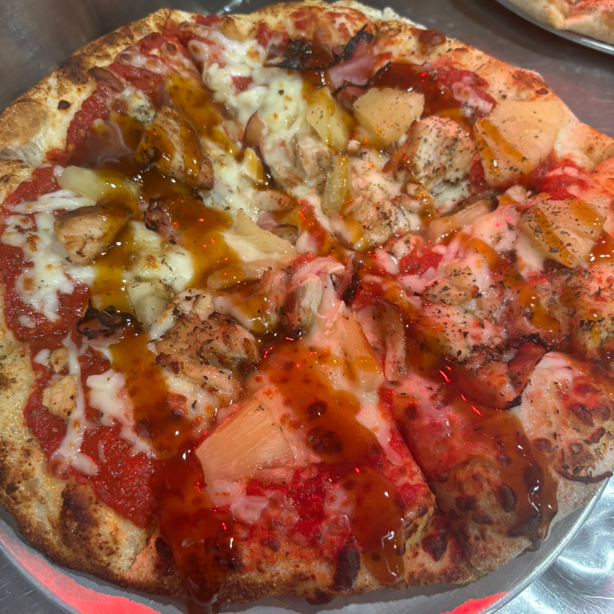 Stingin' Hawaiian Pizza