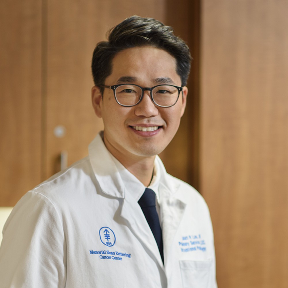 Robert P. Lee, MD, FCCP, DAABIP - MSK Interventional Pulmonologist