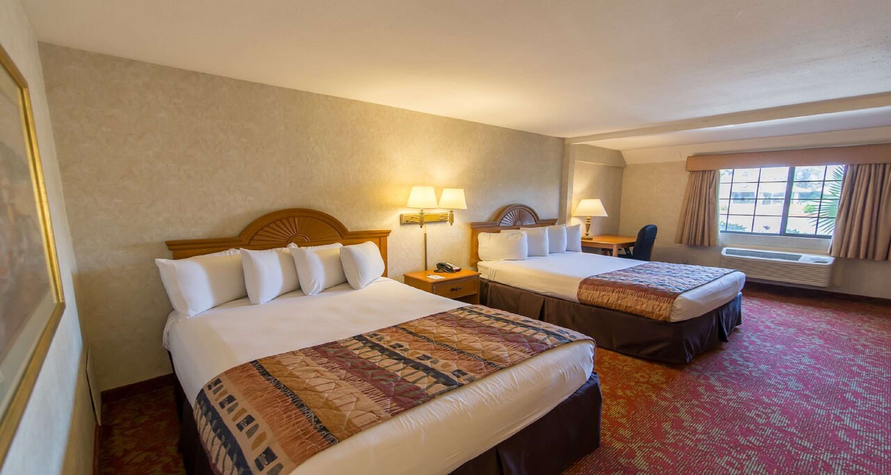 SureStay Plus Hotel by Best Western Bakersfield North Photo