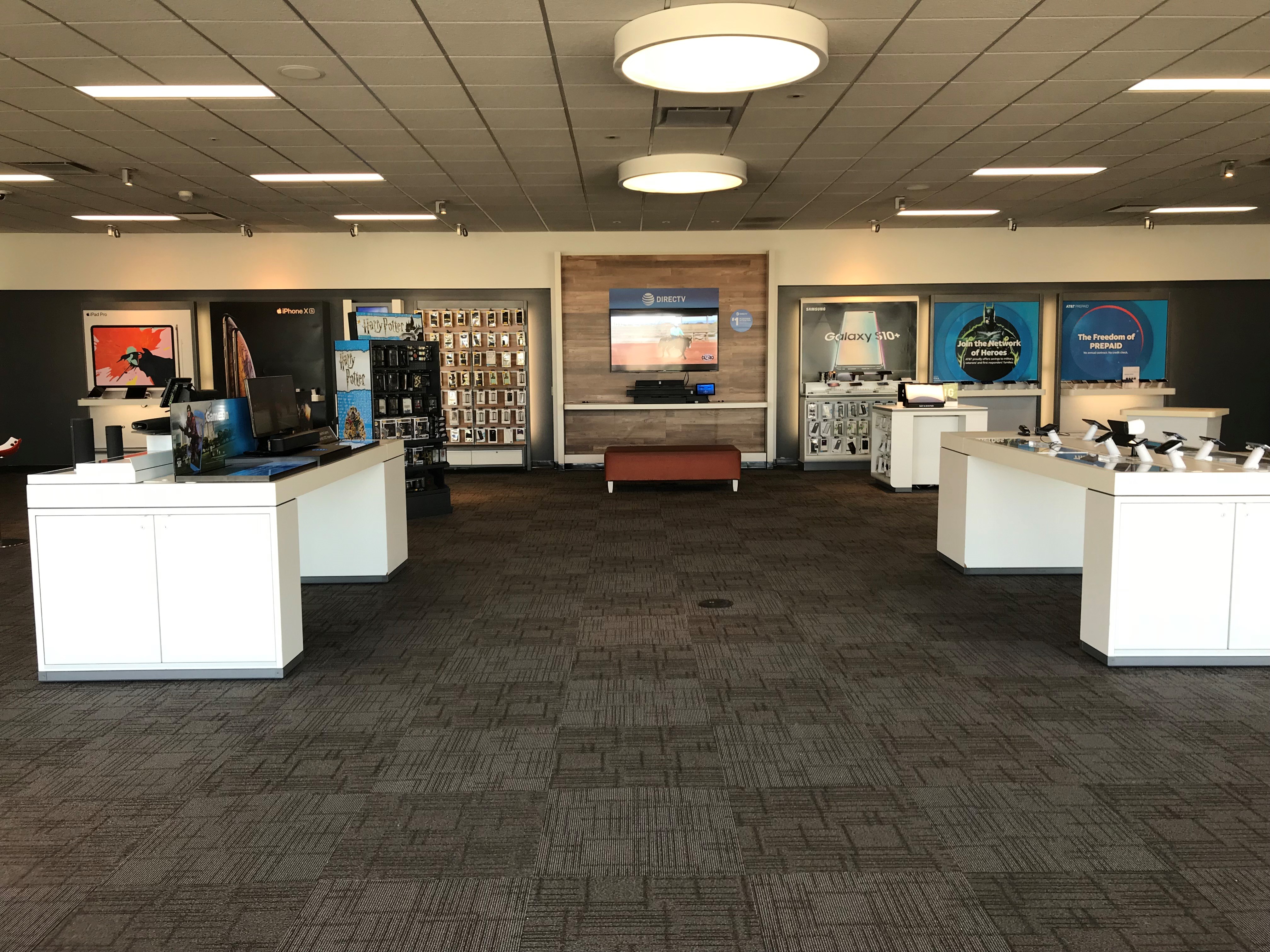 AT&T Store Photo