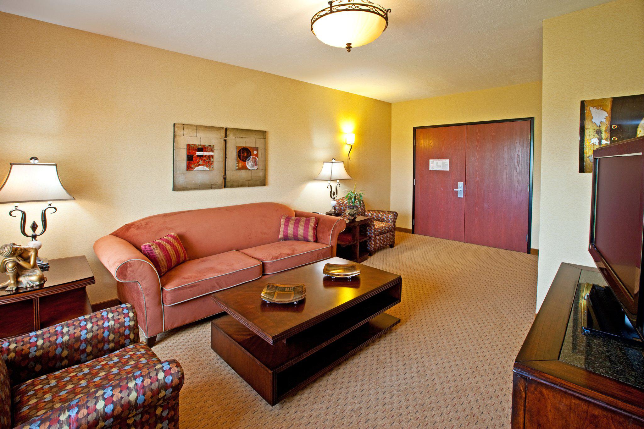 Holiday Inn Express & Suites Franklin Photo
