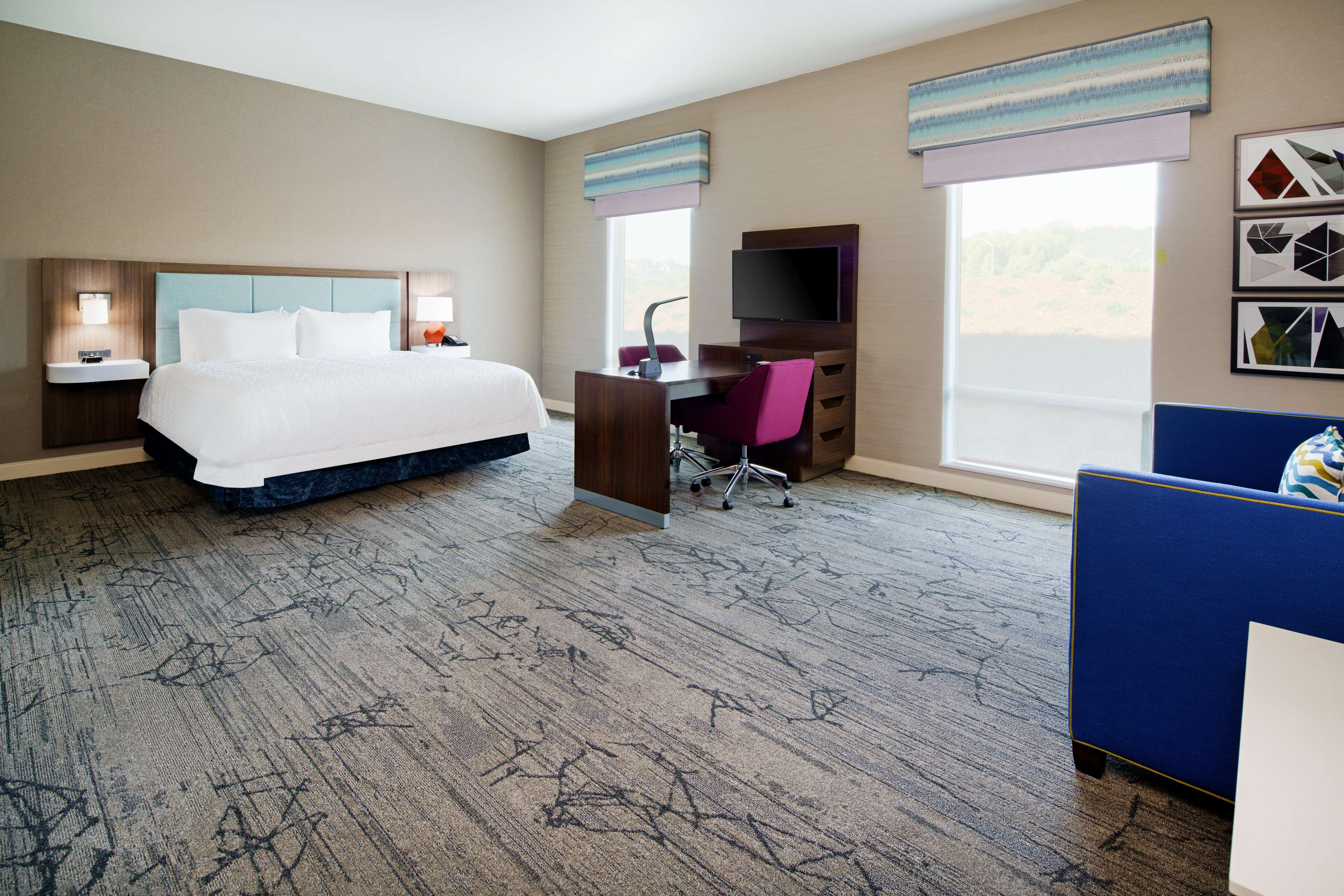 Guest room