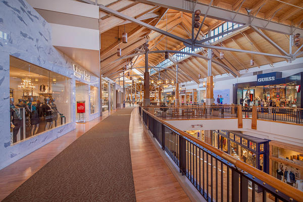 Shop at the Park Meadows Mall 