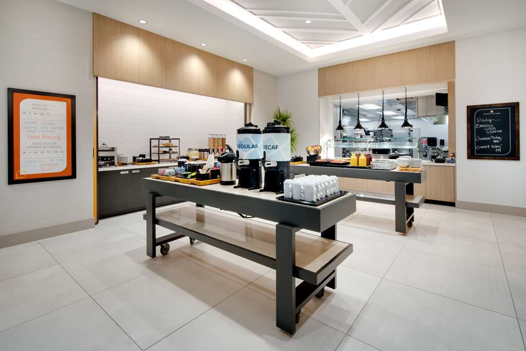 Hilton Garden Inn Panama City Airport Image