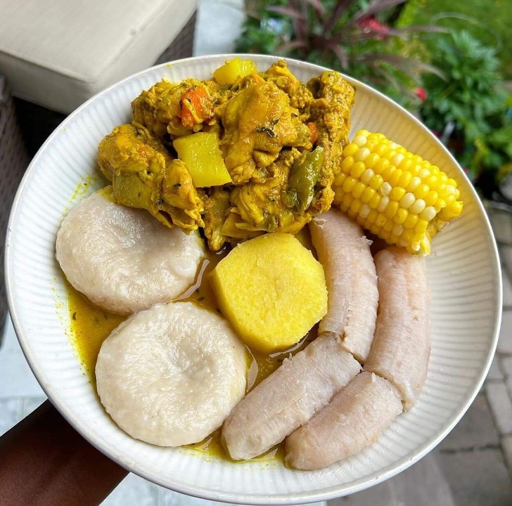 CURRY CHICKEN SM