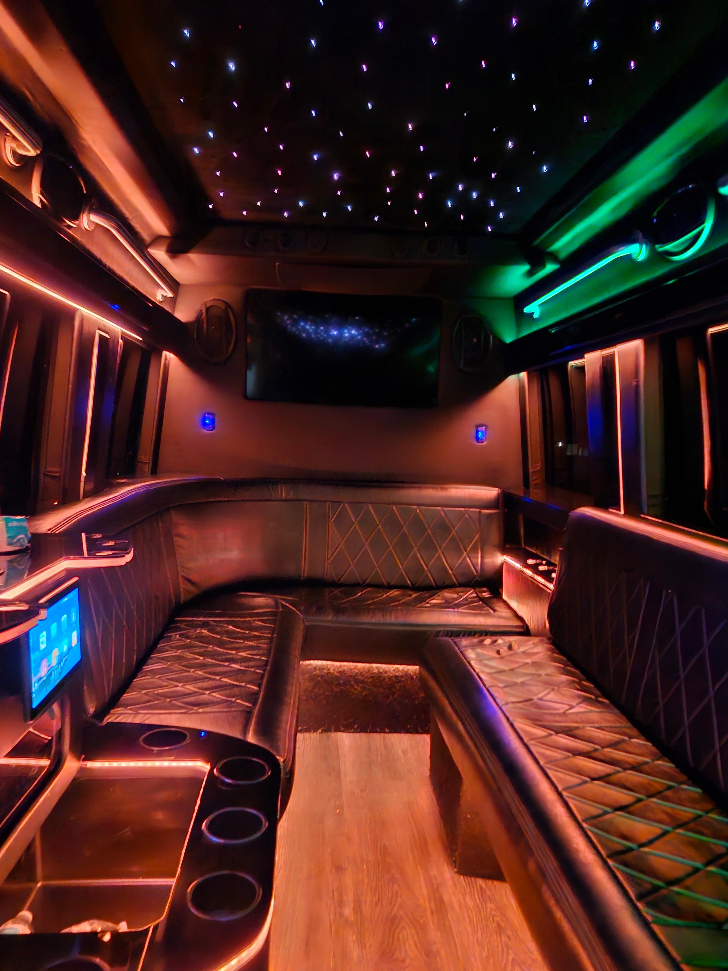 Royal Carriage Limo Image