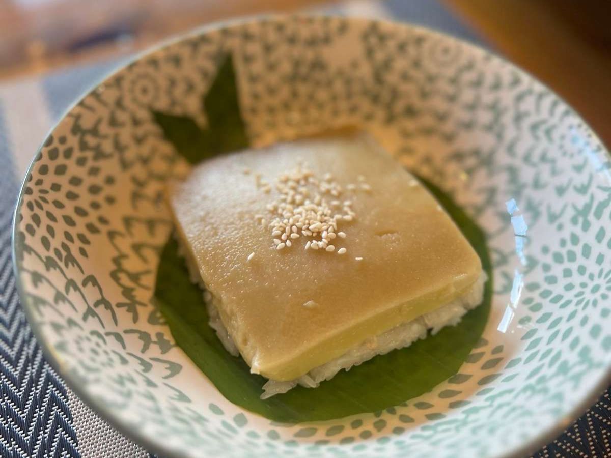 Custard On Sticky Rice