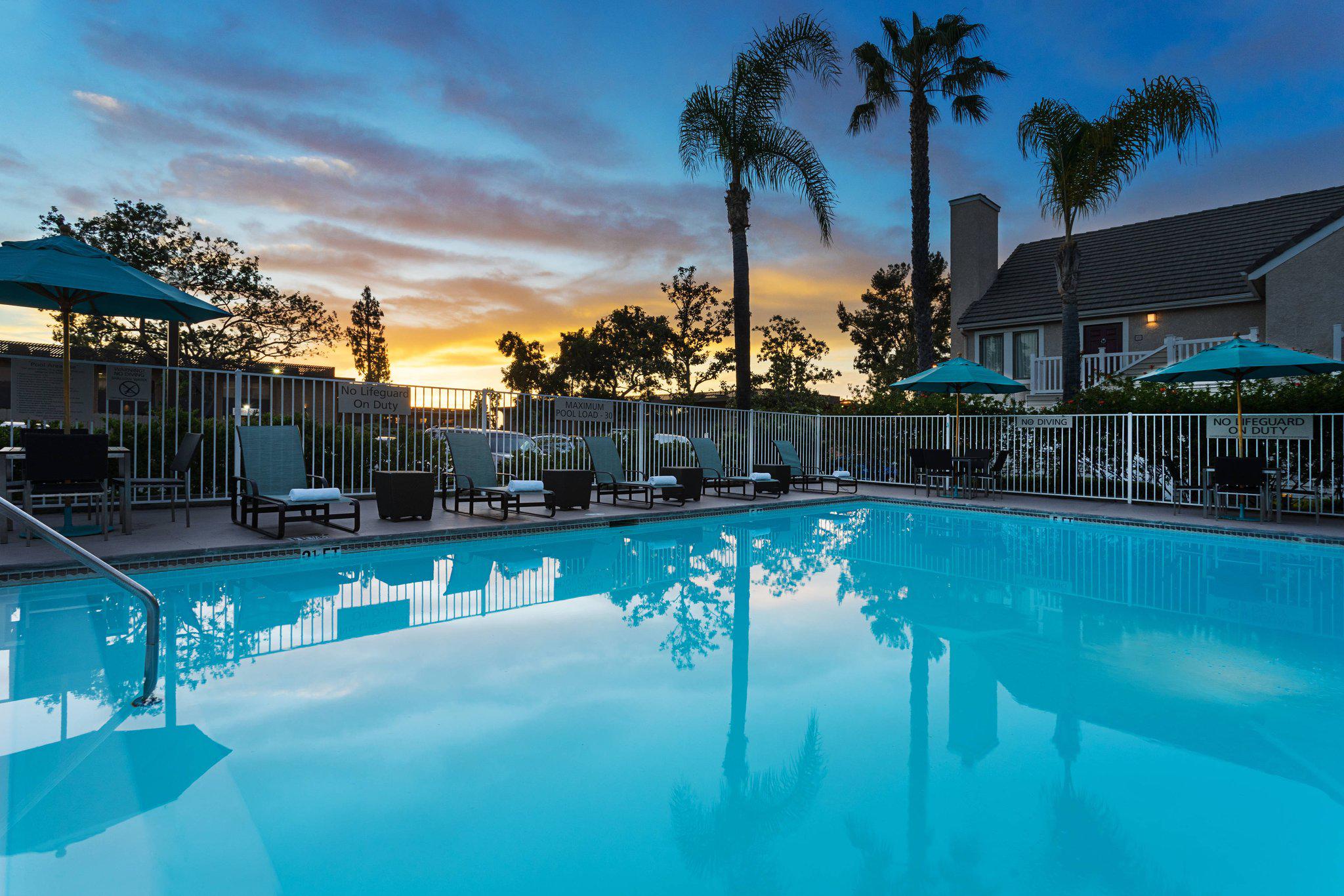 Residence Inn by Marriott San Diego Central Photo