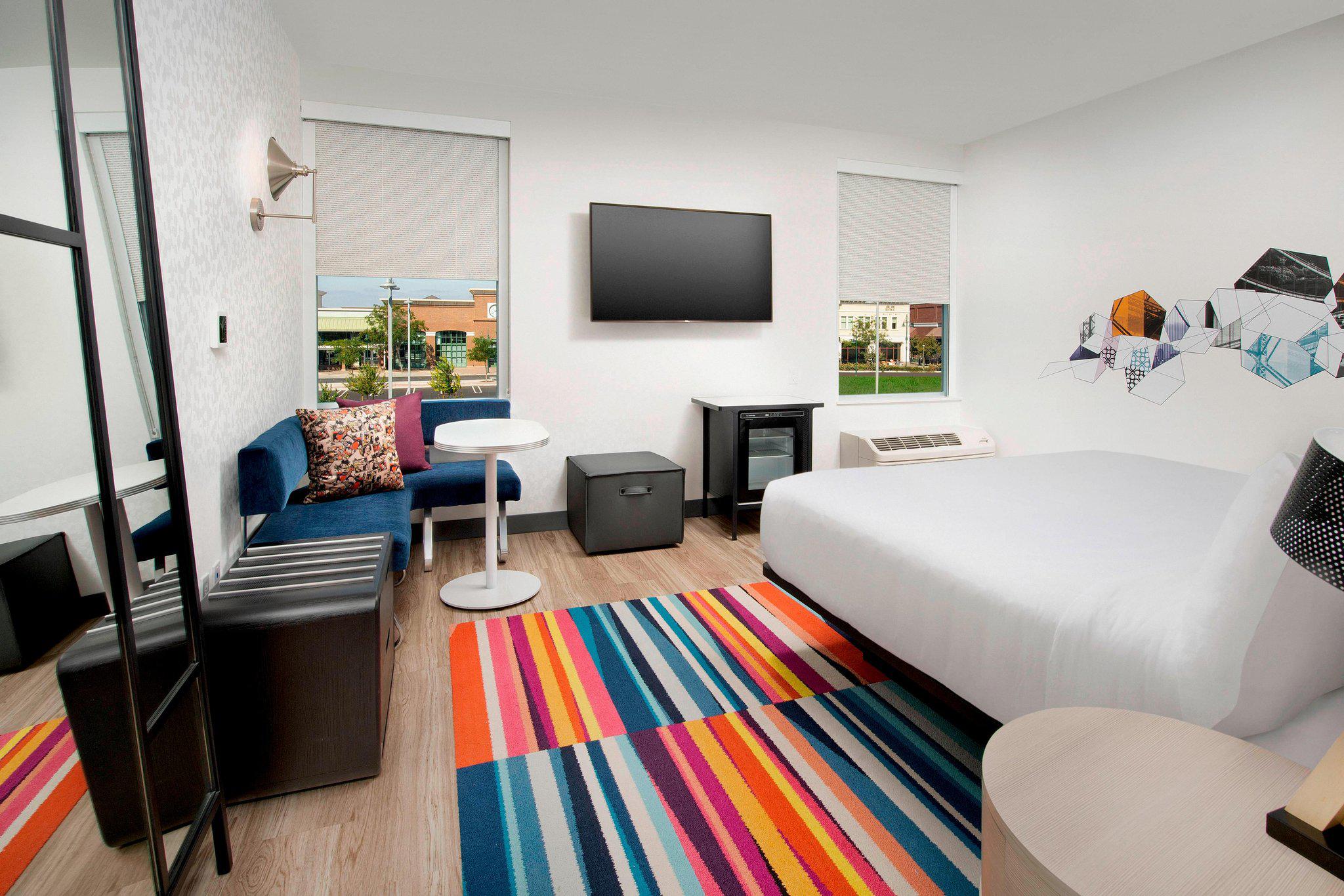 Aloft Orlando Lake Buena Vista Photo