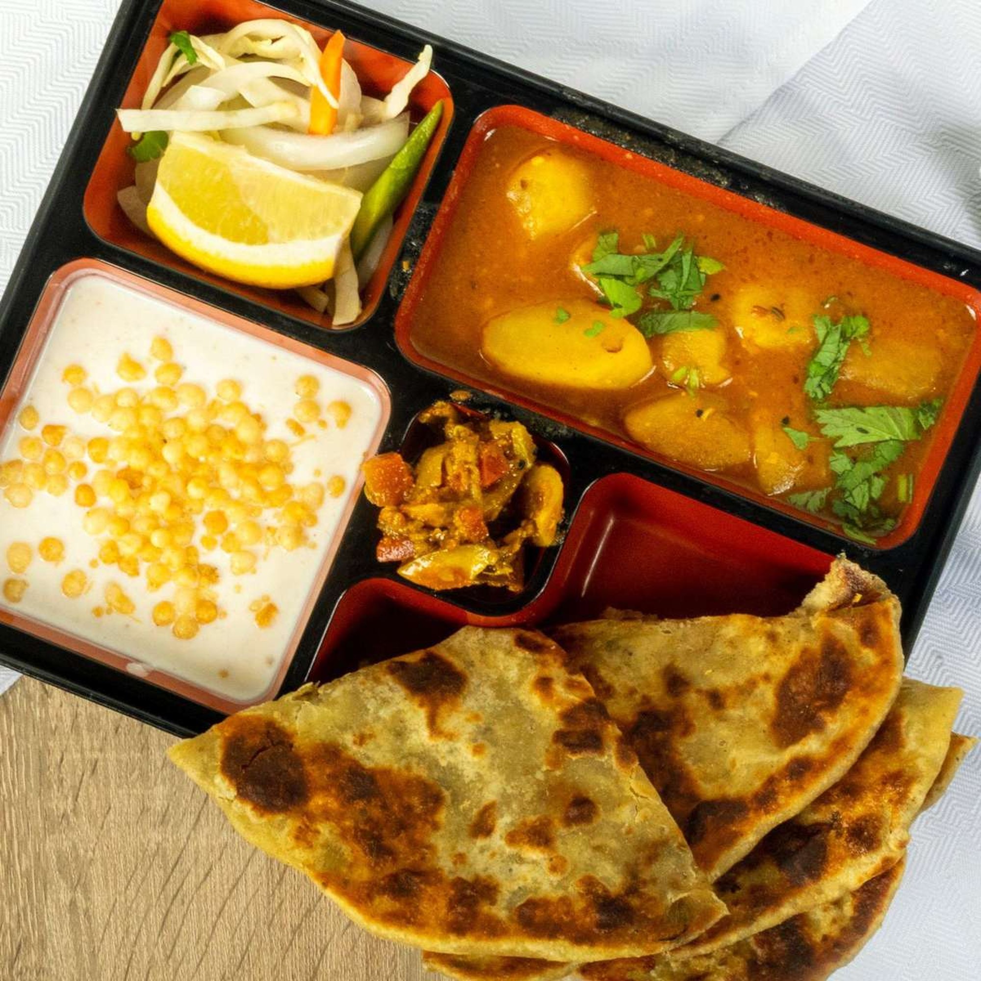 👍 Aloo Pyaaz Paratha