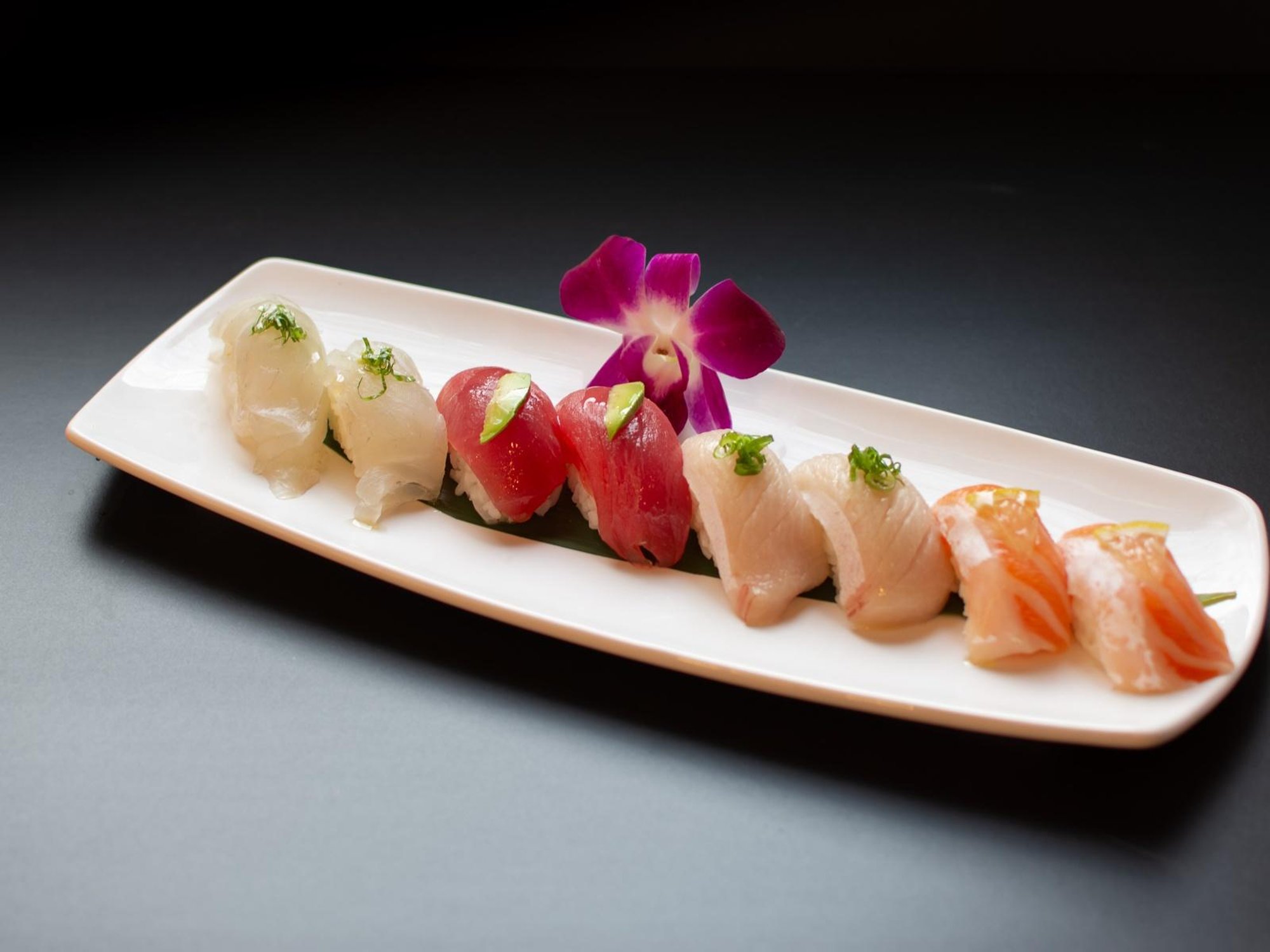 Nigiri Combo, 8 piece