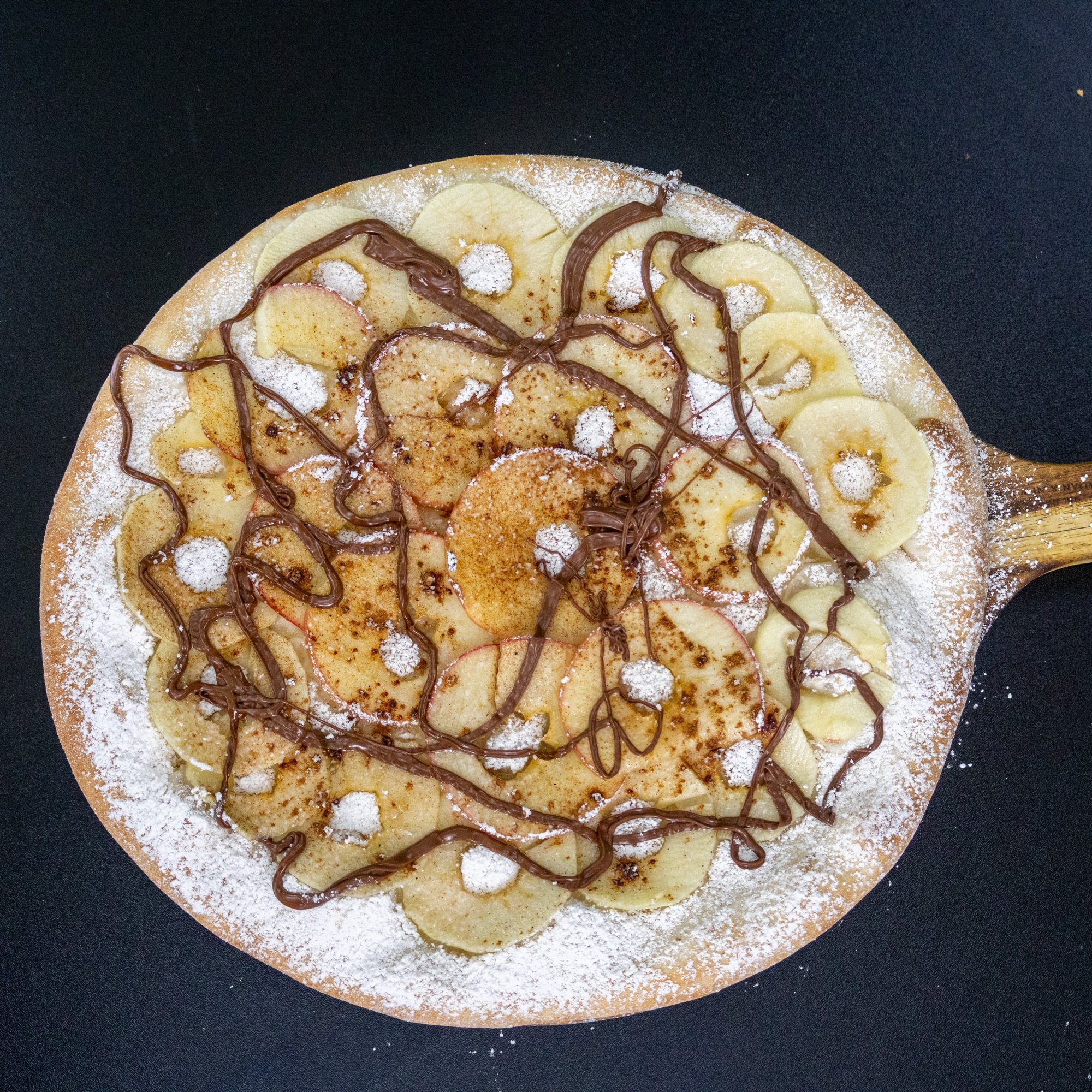 Apple Pie Pizza