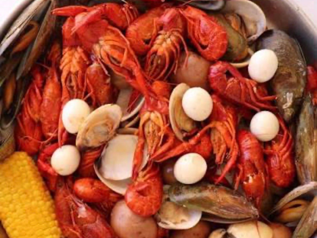 Crawfish 1/2lb With 1 Corn, 2 Potatoes And Rice