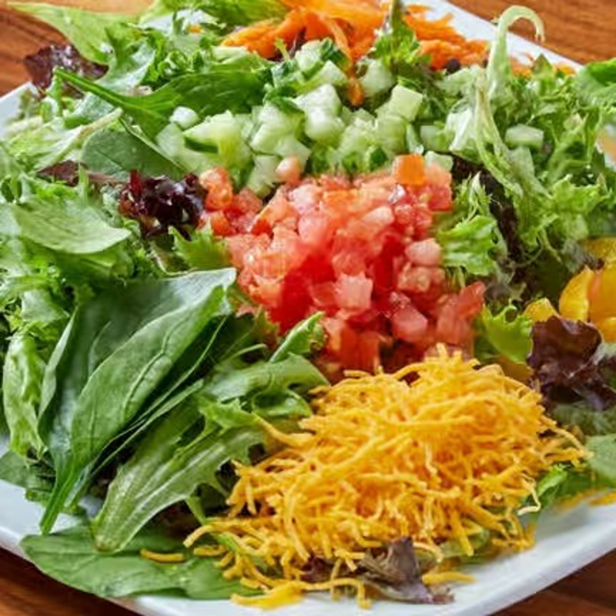 Deluxe Dinner Garden Salad