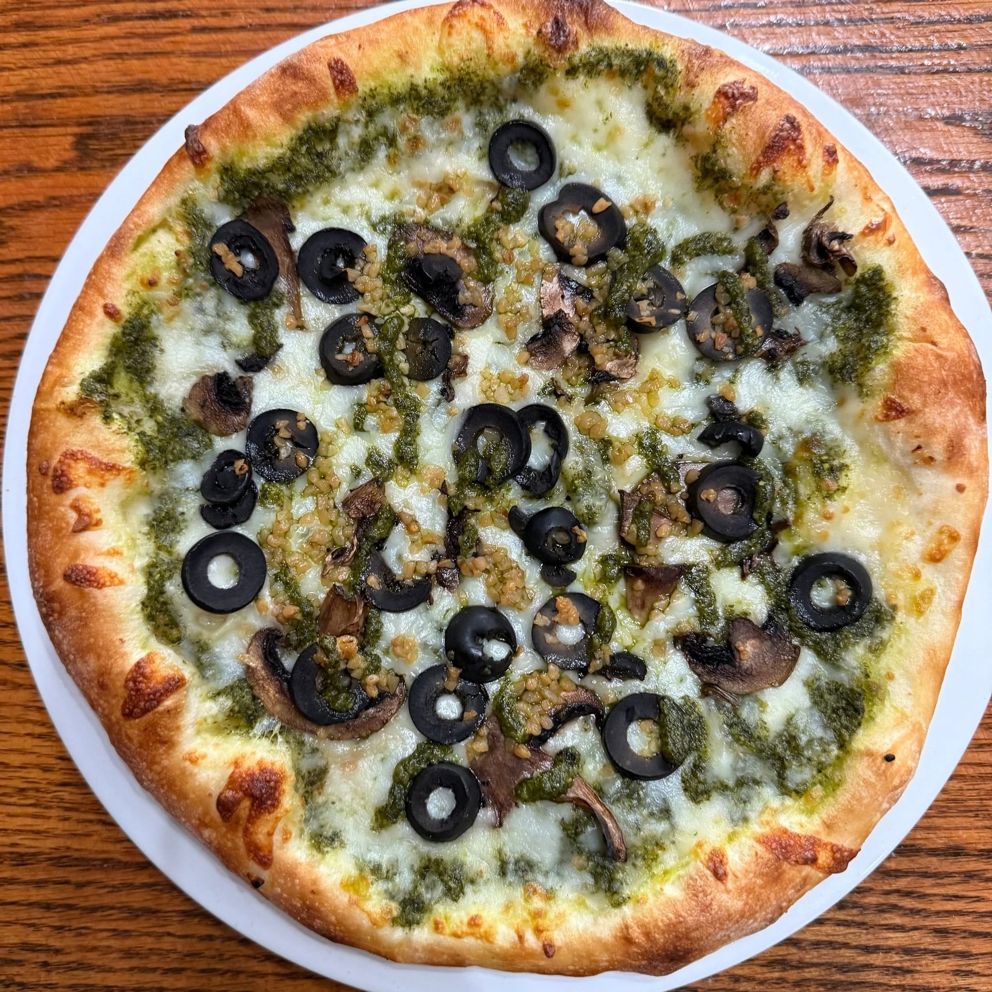 Pesto Special Pizza