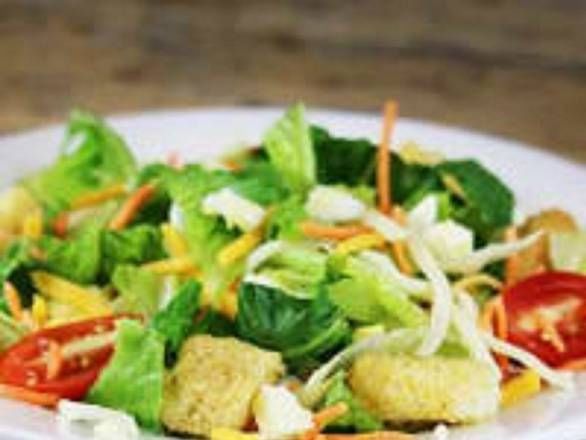Medium House Salad