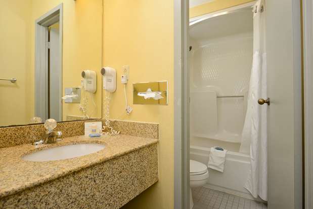 Images Best Western University Inn