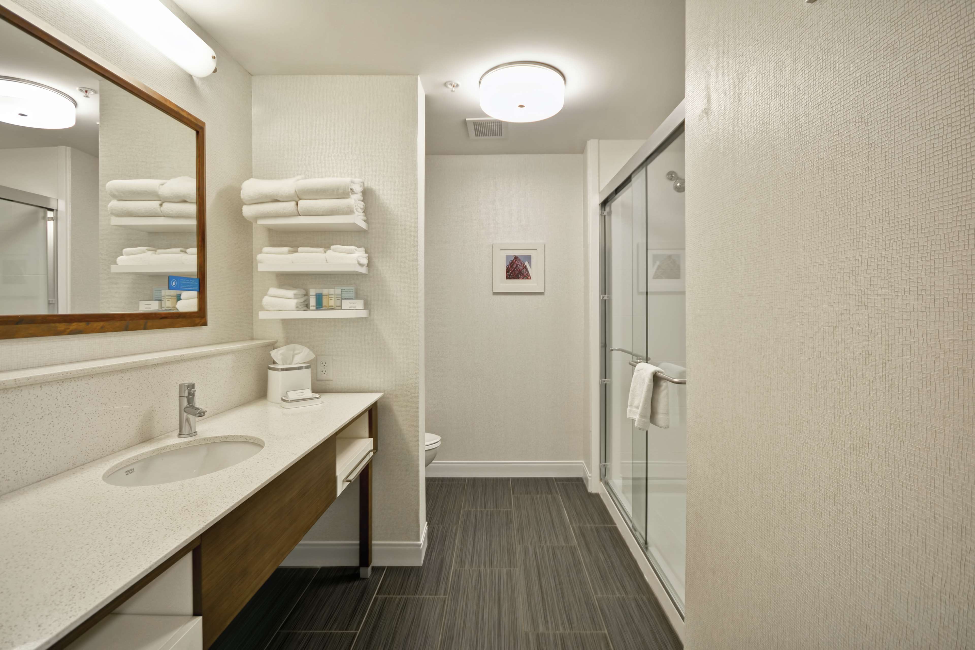 Hampton Inn Cincinnati/Blue Ash Photo