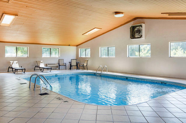 Images Quality Inn & Suites