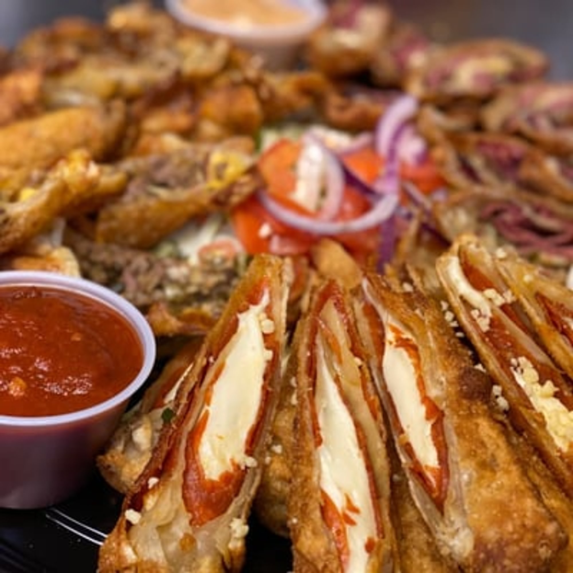 Trifecta Main Event Rolls Platter