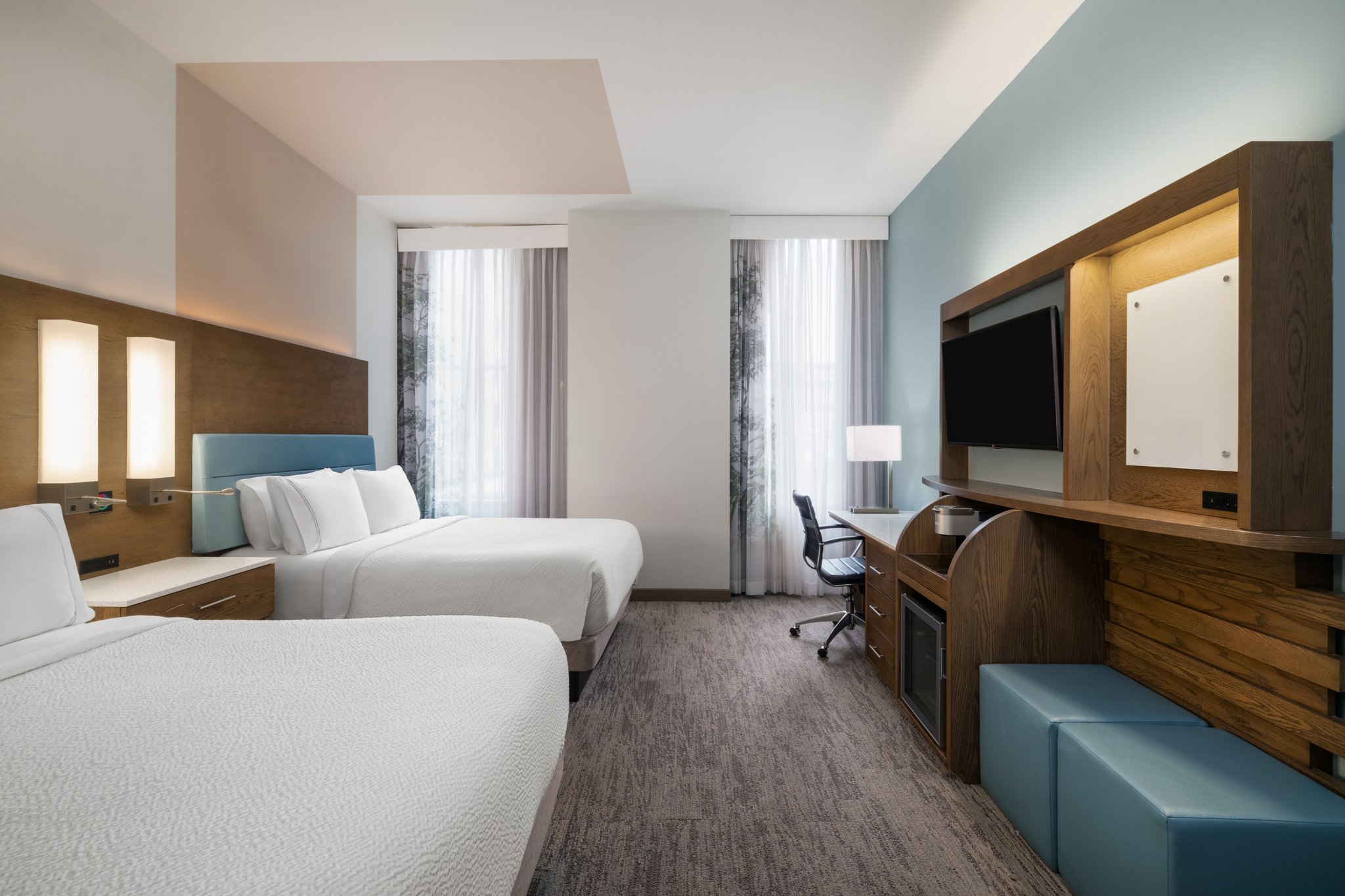 EVEN Hotel Pittsburgh Downtown by IHG Image