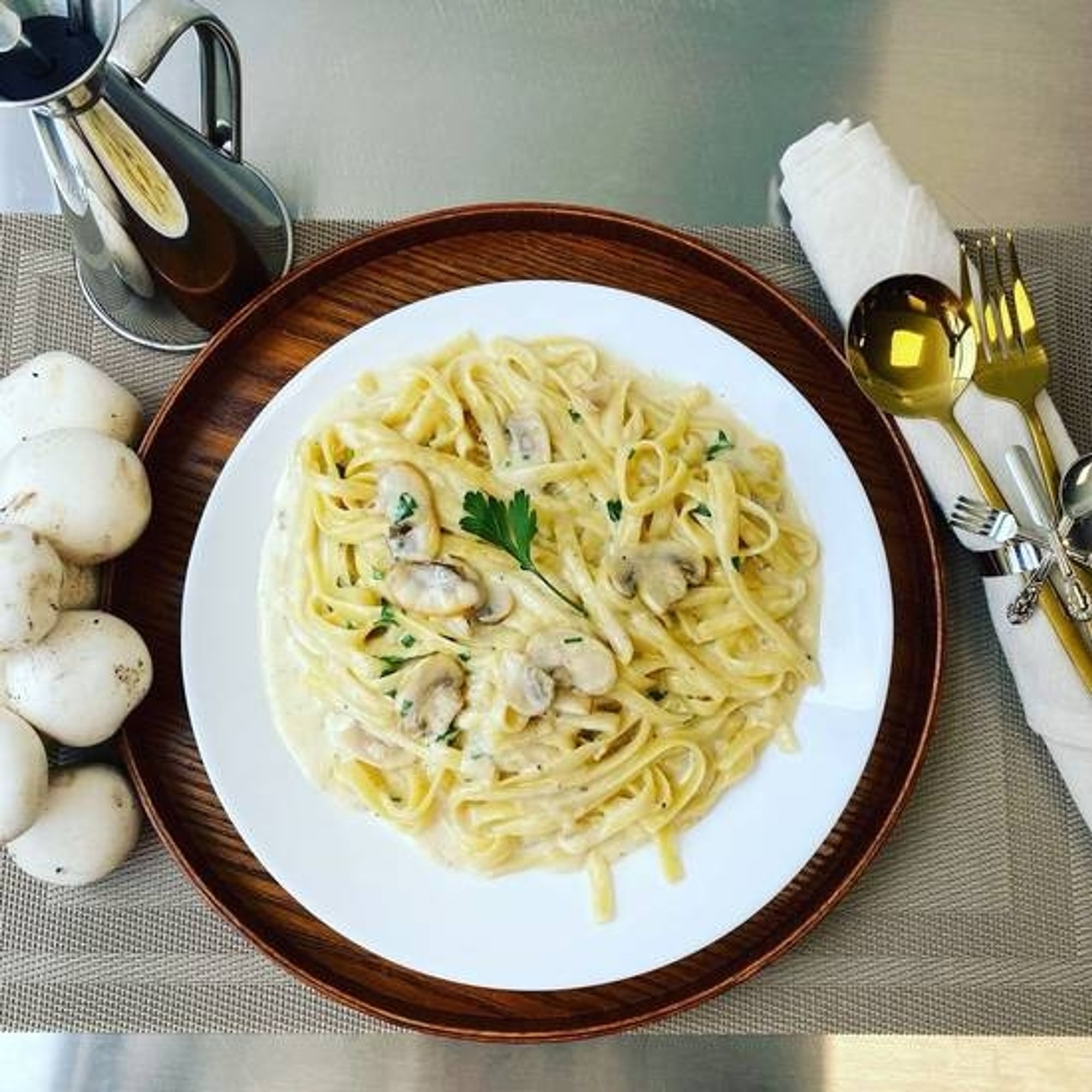 Mushrooms & Truffle Fettuccine