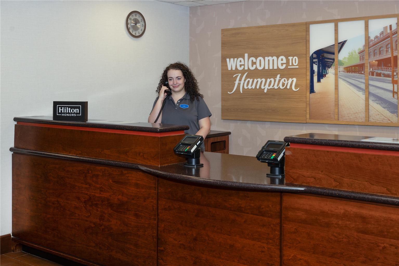 Hampton Inn Frostburg Image
