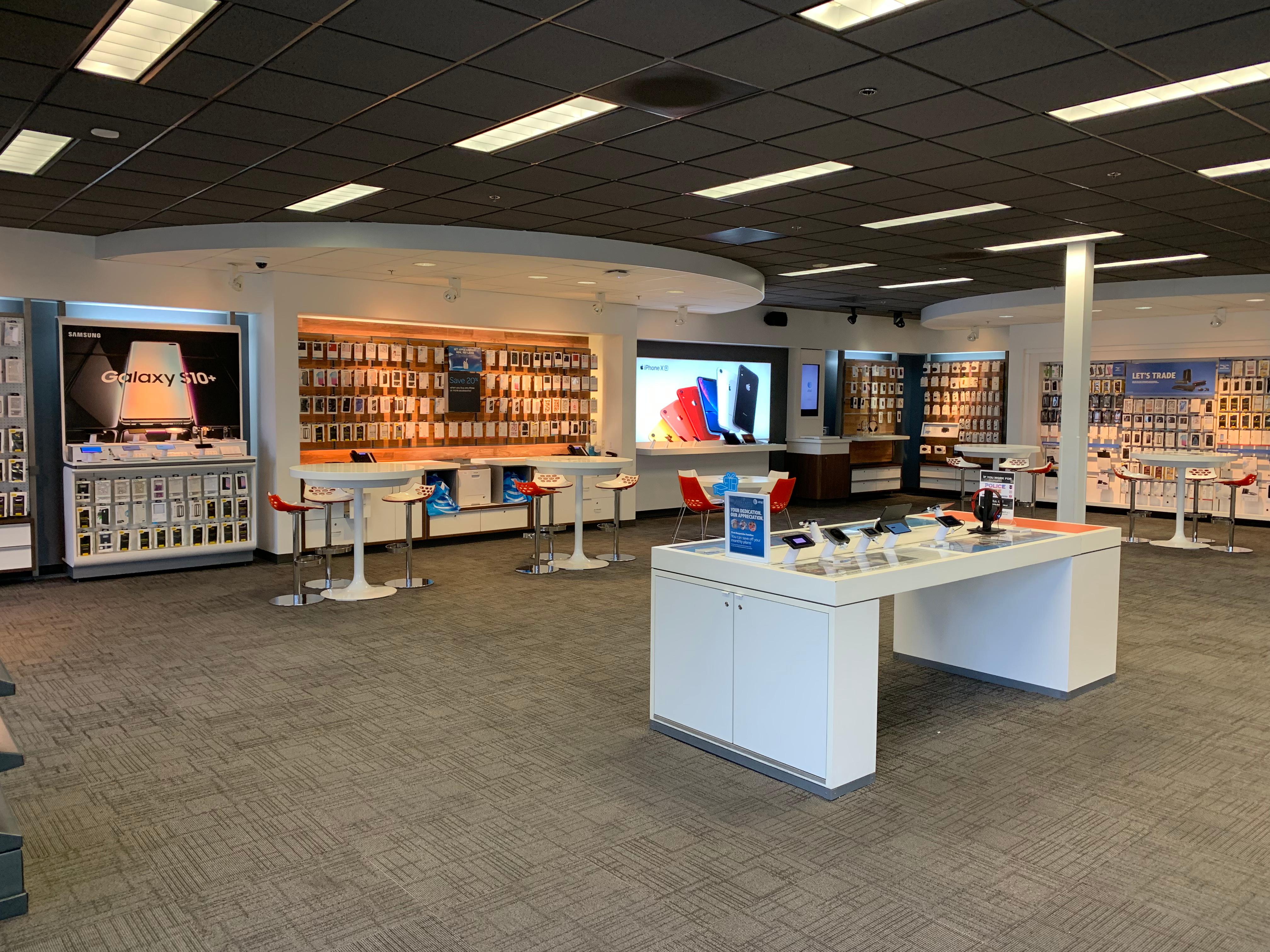 AT&T Store Photo