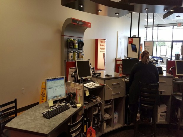 Images Verizon Authorized Retailer, TCC