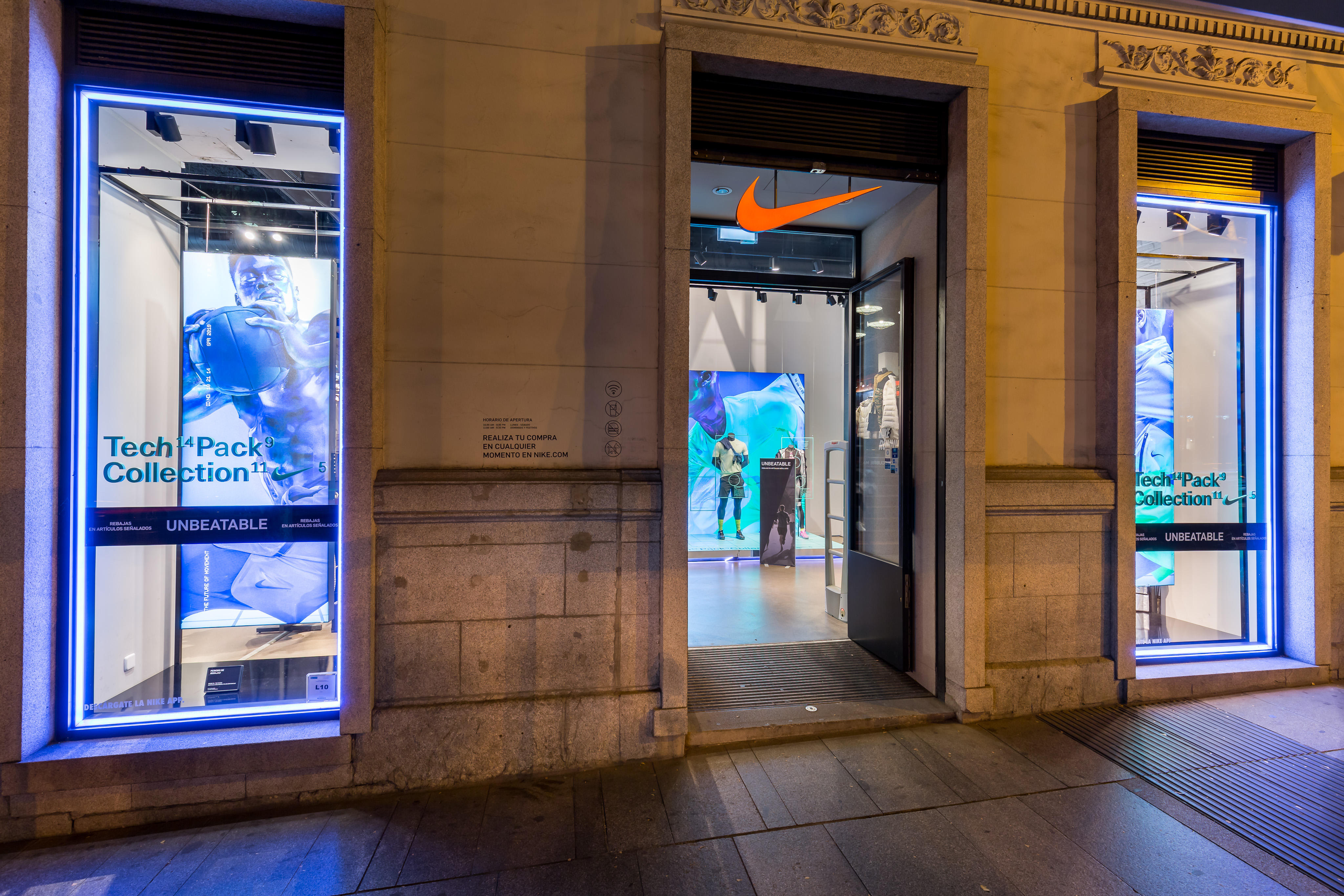 Images Nike Store Serrano
