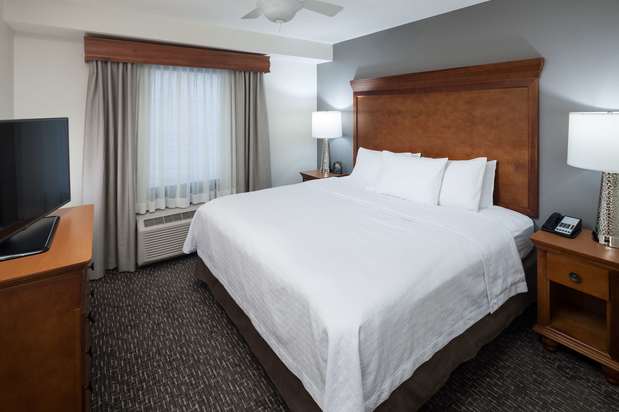Images Homewood Suites by Hilton Omaha-Downtown