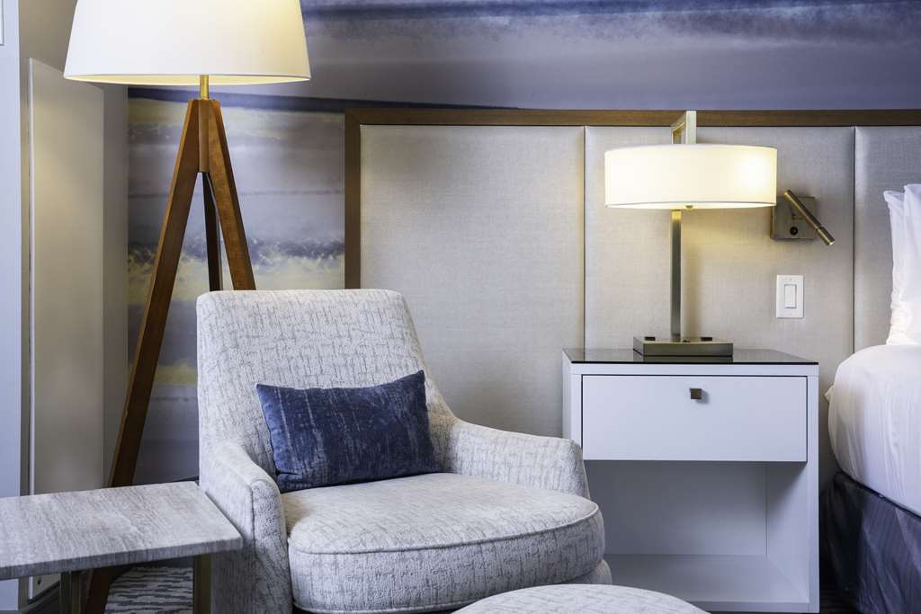 The Lofton Hotel Minneapolis, Tapestry Collection by Hilton Image
