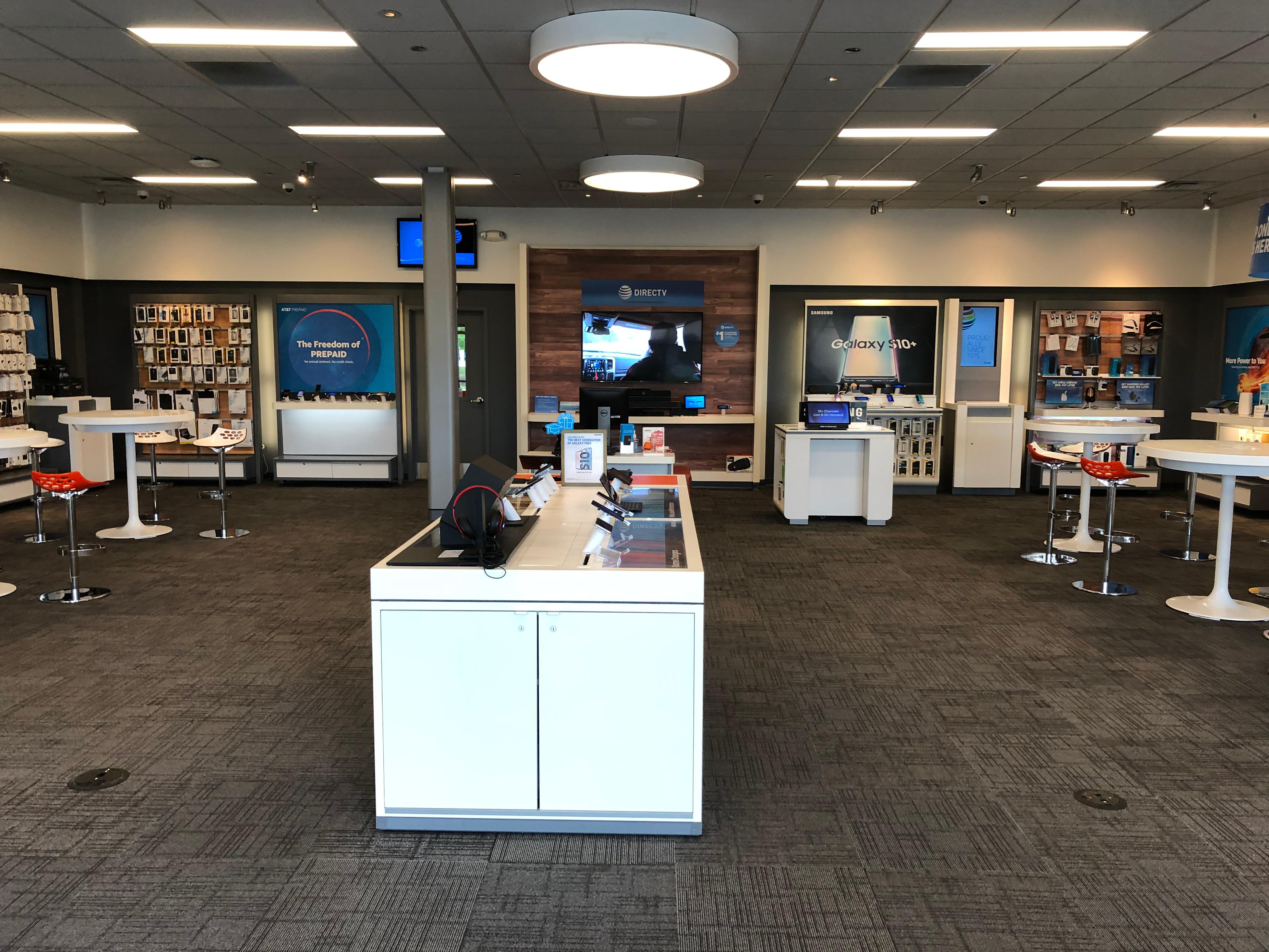 AT&T Store Photo