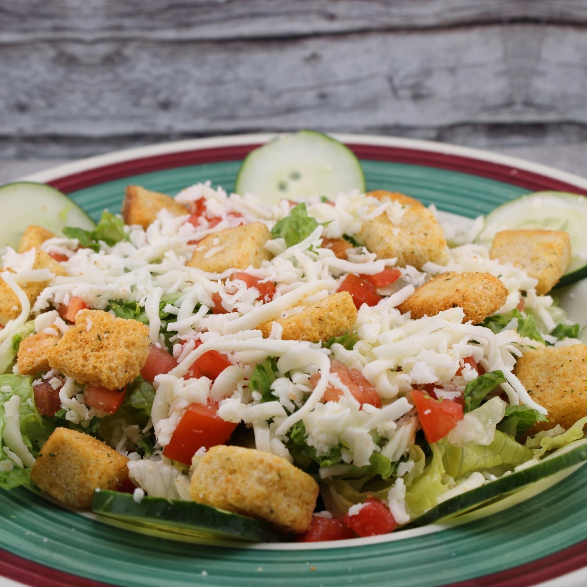 Catering Size Garden Salad (Feeds 10)