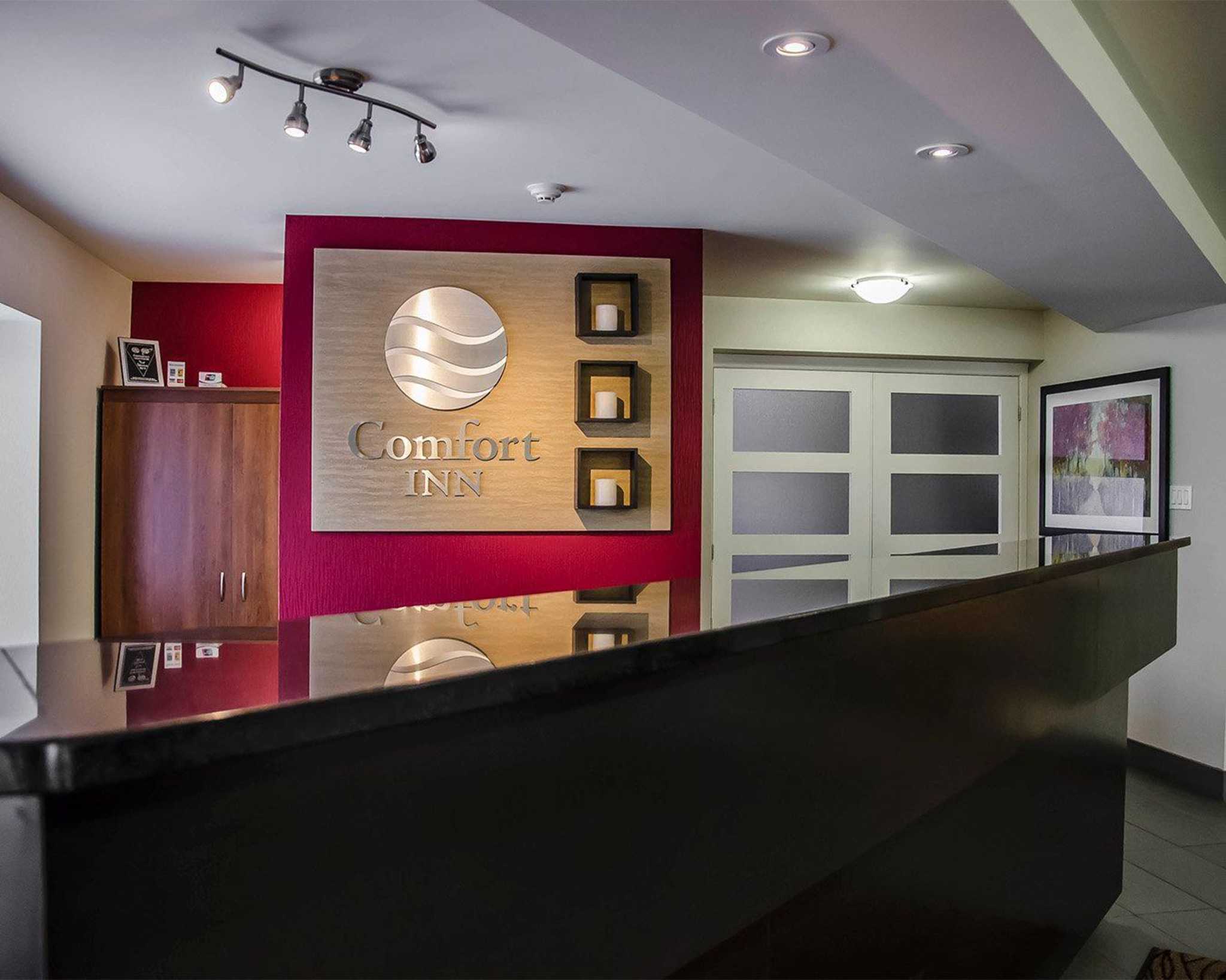 Images Comfort Inn South Shore