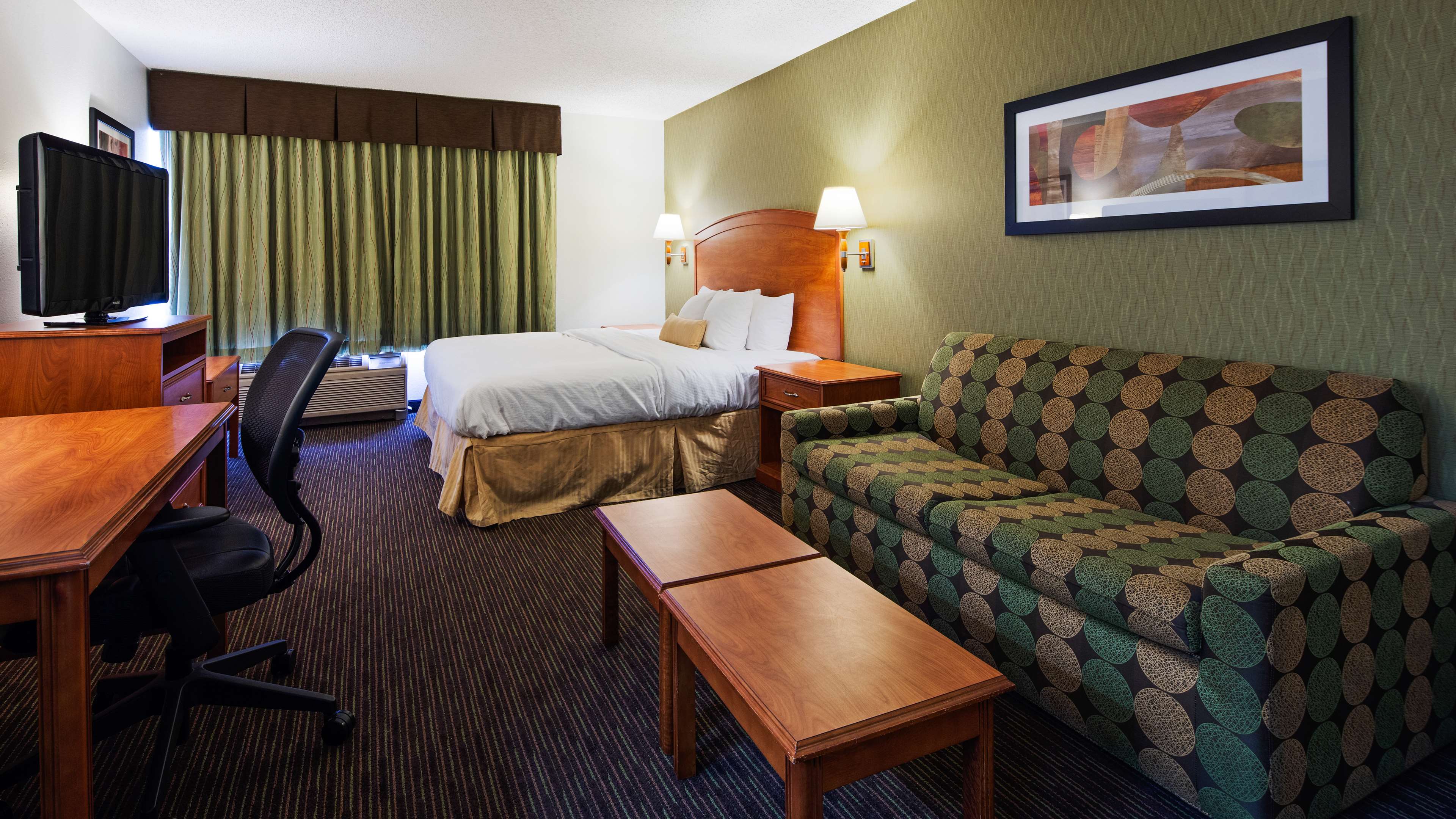 Best Western Plus Denver International Airport Inn & Suites Photo